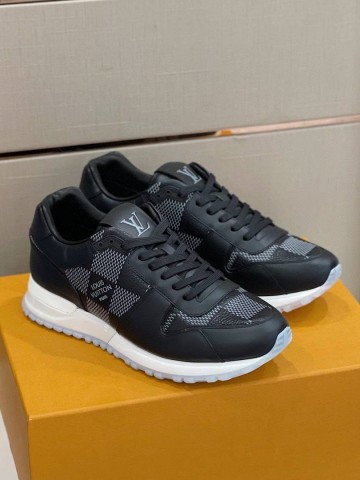 Louis Vuitton Run Away кроссовки
