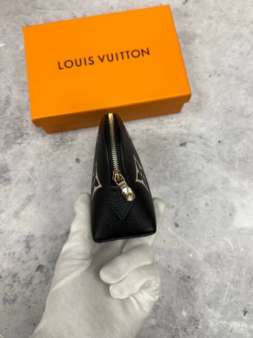 Louis Vuitton косметичка