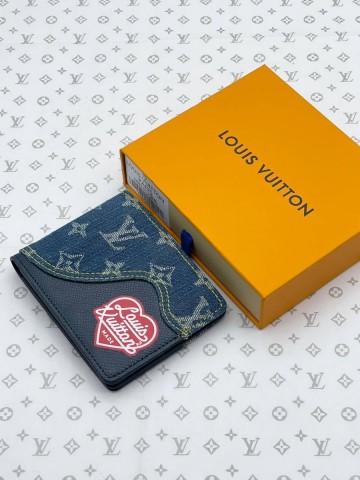 Louis Vuitton кошелек