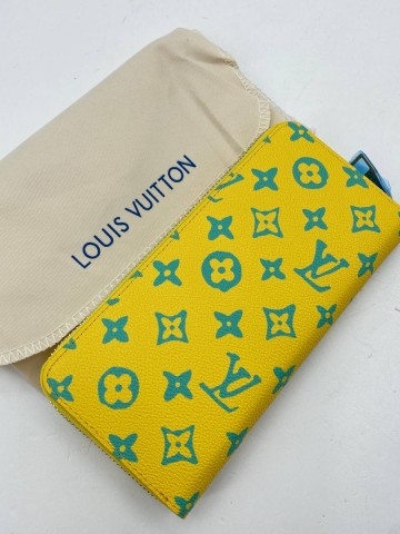Louis Vuitton кошелек