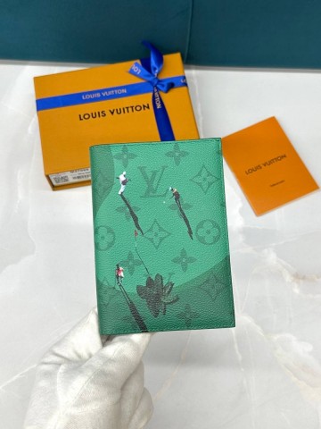 Louis Vuitton обложка на паспорт