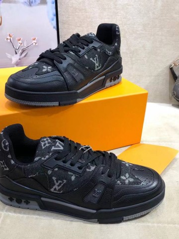 Louis Vuitton Trainer кроссовки