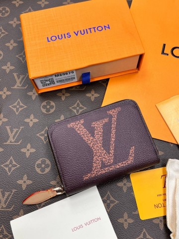Louis Vuitton кошелек