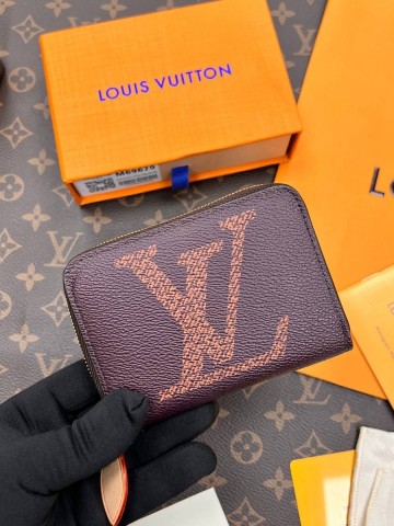 Louis Vuitton кошелек