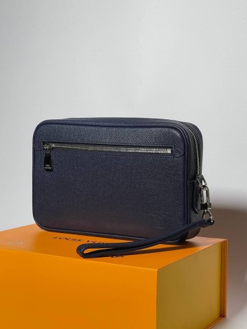 Louis Vuitton клатч