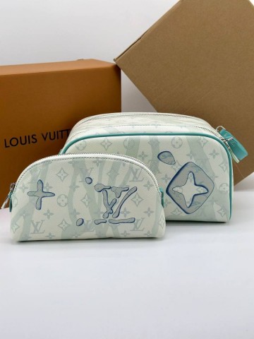 Louis Vuitton косметичка