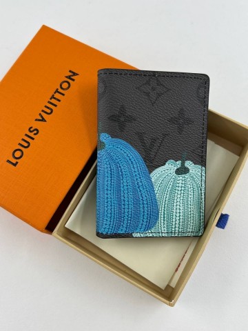 Louis Vuitton картхолдер