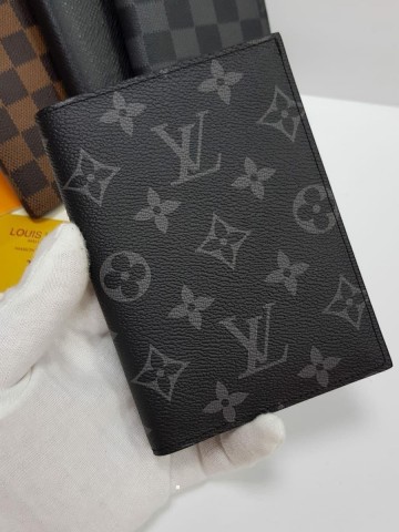 Louis Vuitton обложка на паспорт