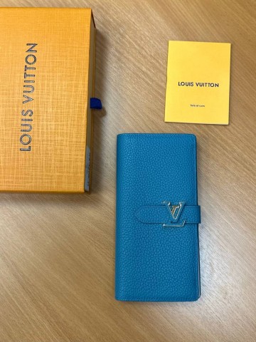 Louis Vuitton кошелек