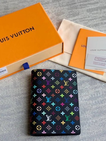 Louis Vuitton обложка на паспорт