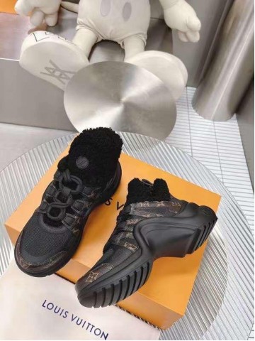 Louis Vuitton кроссовки
