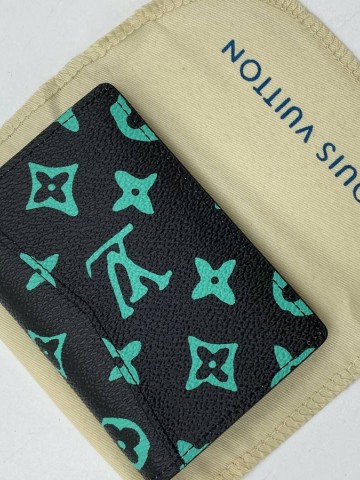 Louis Vuitton картхолдер