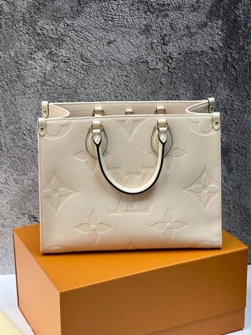 Louis Vuitton Onthego MM сумка
