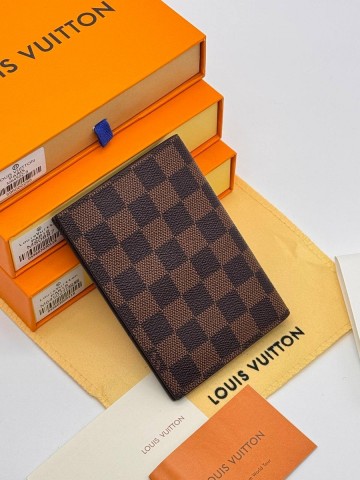 Louis Vuitton обложка на паспорт