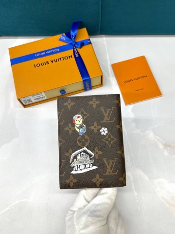Louis Vuitton обложка на паспорт