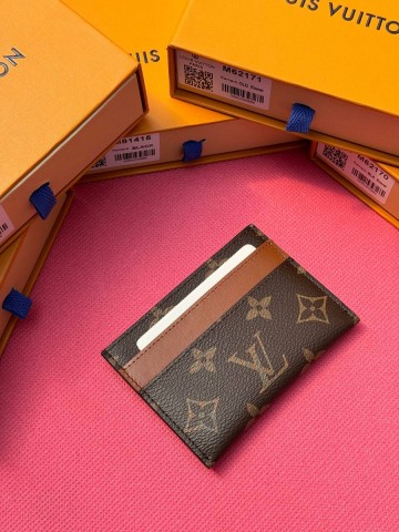Louis Vuitton картхолдер