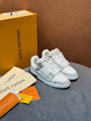 Louis Vuitton кроссовки