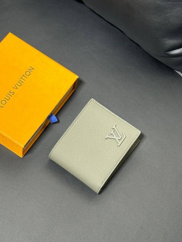 Louis Vuitton кошелек