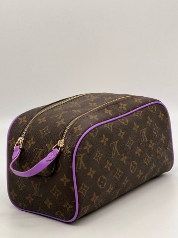 Louis Vuitton косметичка