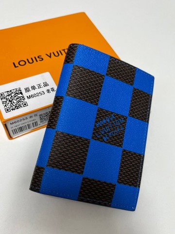 Louis Vuitton обложка на паспорт