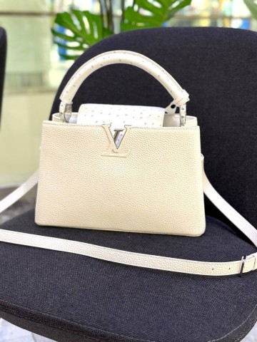 Louis Vuitton Capucines сумка