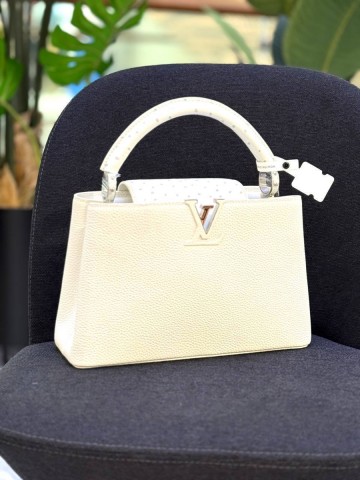 Louis Vuitton Capucines сумка