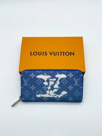 Louis Vuitton кошелек