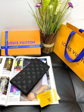 Louis Vuitton кошелек