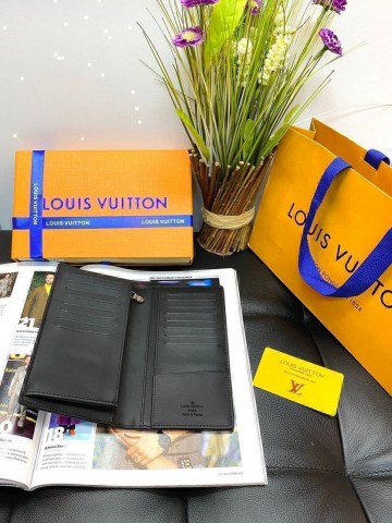 Louis Vuitton кошелек