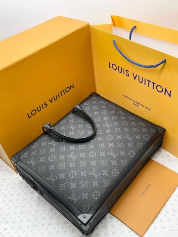 Louis Vuitton портфель