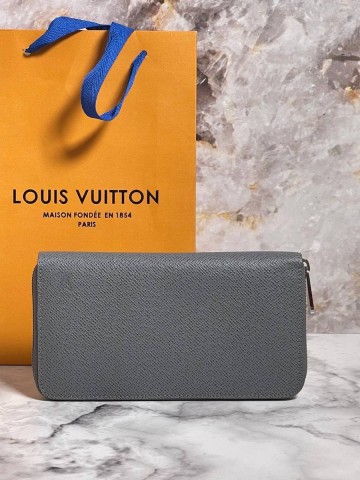 Louis Vuitton кошелек