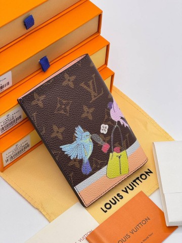 Louis Vuitton обложка на паспорт