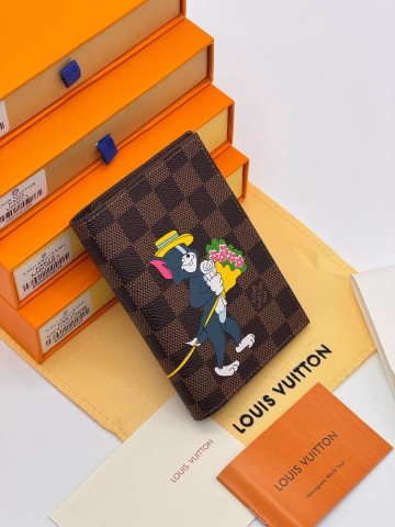 Louis Vuitton обложка на паспорт