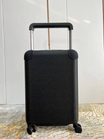 Louis Vuitton чемодан