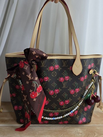 Louis Vuitton сумка