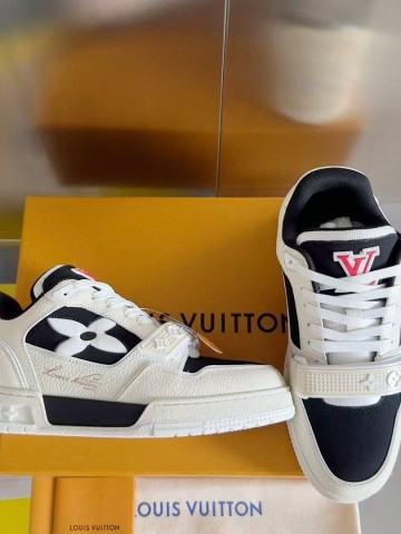 Louis Vuitton кроссовки