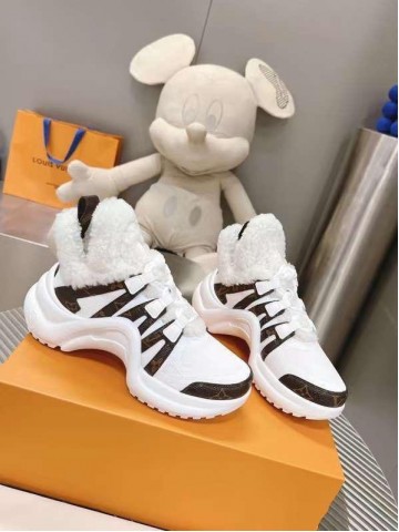 Louis Vuitton кроссовки