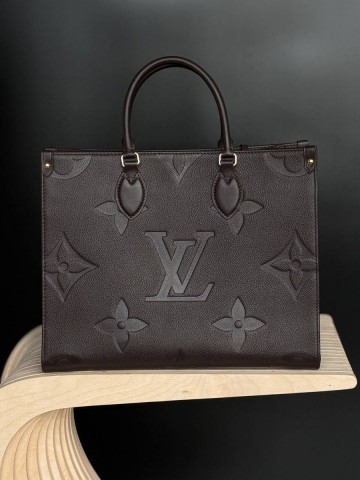 Louis Vuitton Low Key сумка