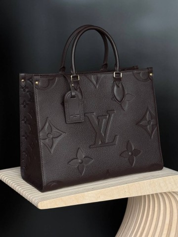 Louis Vuitton Low Key сумка