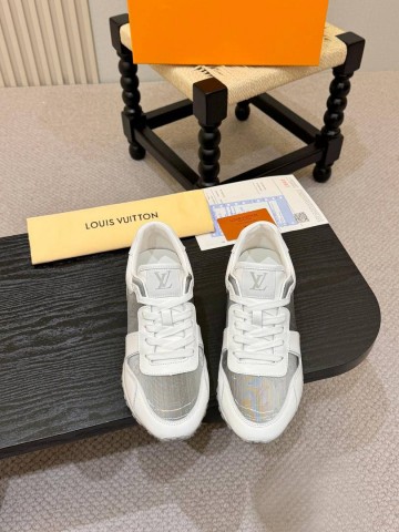 Louis Vuitton Run Away кроссовки