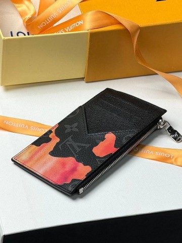 Louis Vuitton картхолдер