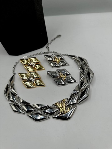 Louis Vuitton колье