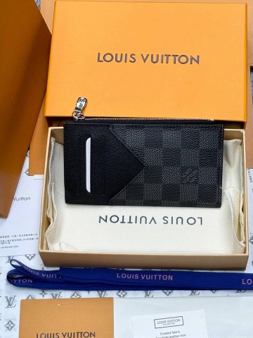 Louis Vuitton картхолдер