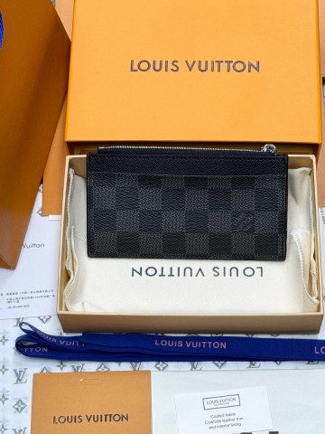 Louis Vuitton картхолдер