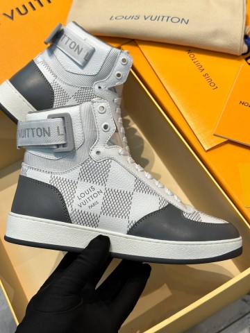 Louis Vuitton кроссовки