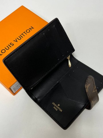 Louis Vuitton кошелек
