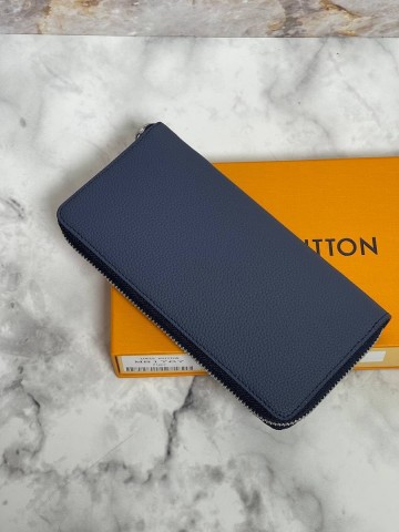 Louis Vuitton кошелек