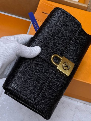 Louis Vuitton Wallet On Chain Low Key сумка