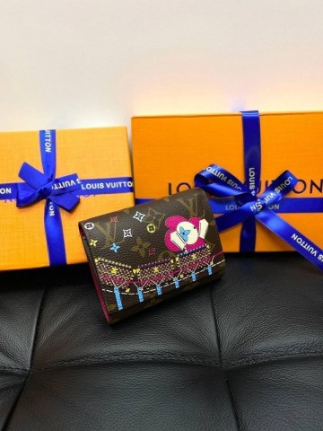Louis Vuitton кошелек