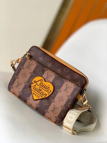 Louis Vuitton сумка